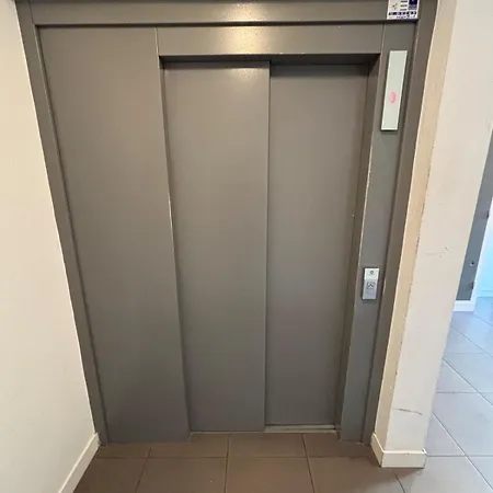 Nouveau Magnifique T3 Coeur De - Parking Dans Appartement